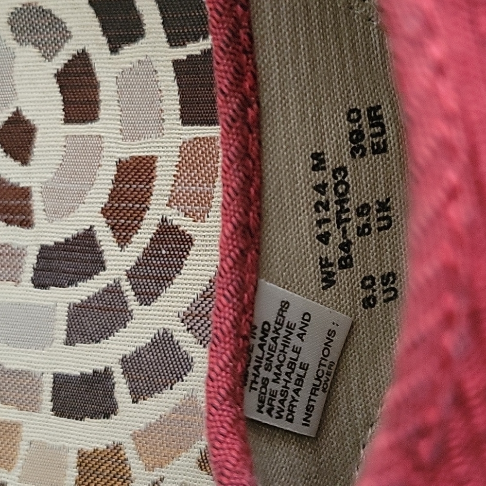 Keds - Picture 4 of 8